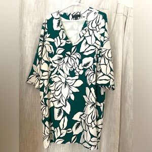 Pretty green, black & white floral dress. Only worn a few times.